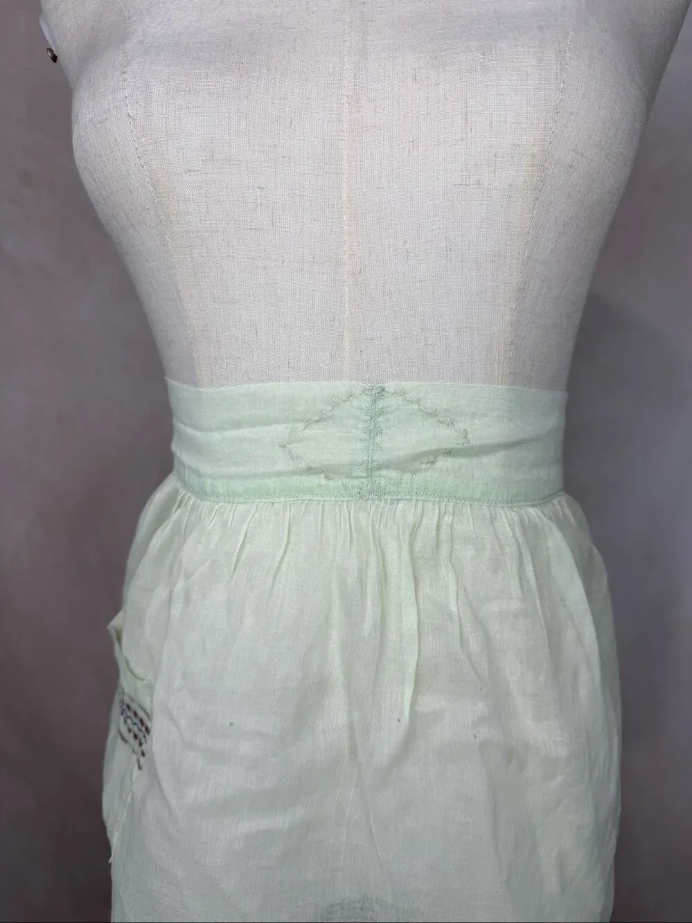Vintage 1950s Green Half Apron Sheer Embroidered Kitschy